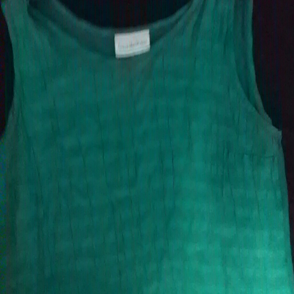 Top - Picture 3 of 3